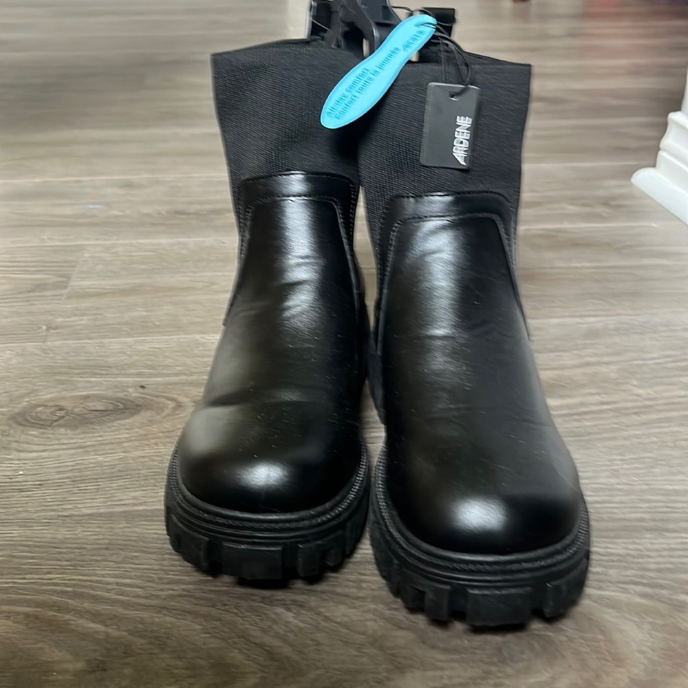 Ardene boots - Picture 2 of 3